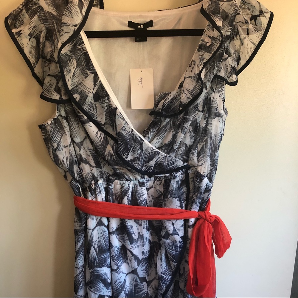 ✨NWT Flirty, cute, summer Dress - Never worn!✨
